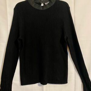 Venus Women's Black Pullover Sweater Size XL with Removable Bow and Pear Accent